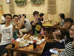 荣县烧烤加盟,学烧烤技术,开烧烤店多少钱疯狂烤翅加盟